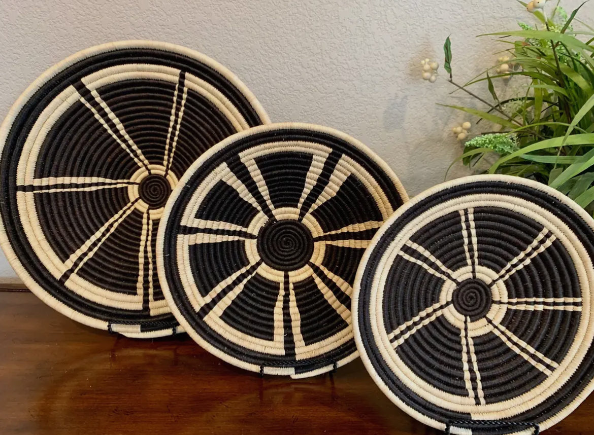 Basket Weave - Black & Cream2