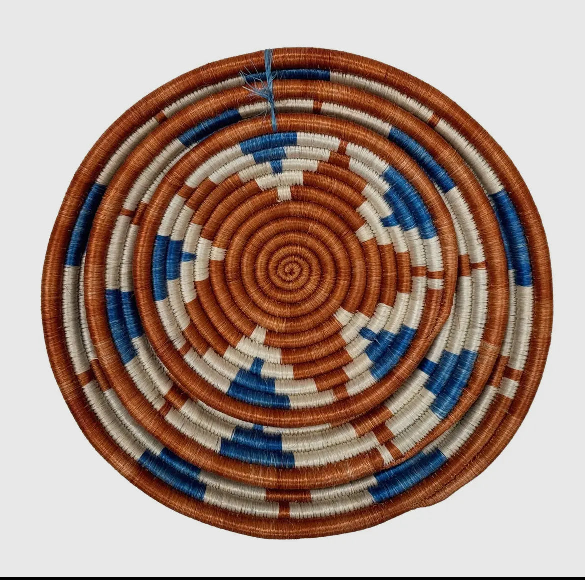 Handwoven Sisal Baskets – Set of 3 in Rust/Cream/Blue starburst