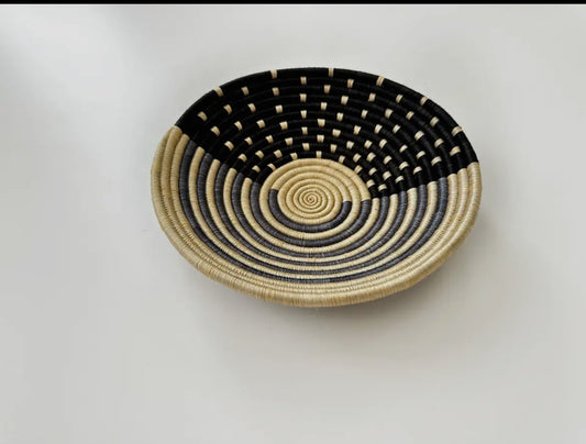 Handwoven African Wall Basket | Rwandan Artisan Decor (10”–20”)