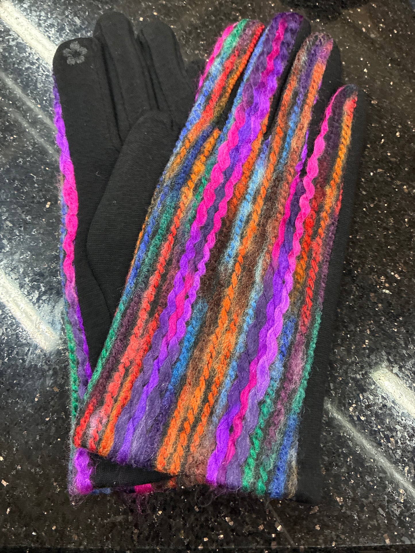 STRIPE Pattern Gloves - Touchscreen,  One Size, Smart Touch, Warm & Stylish