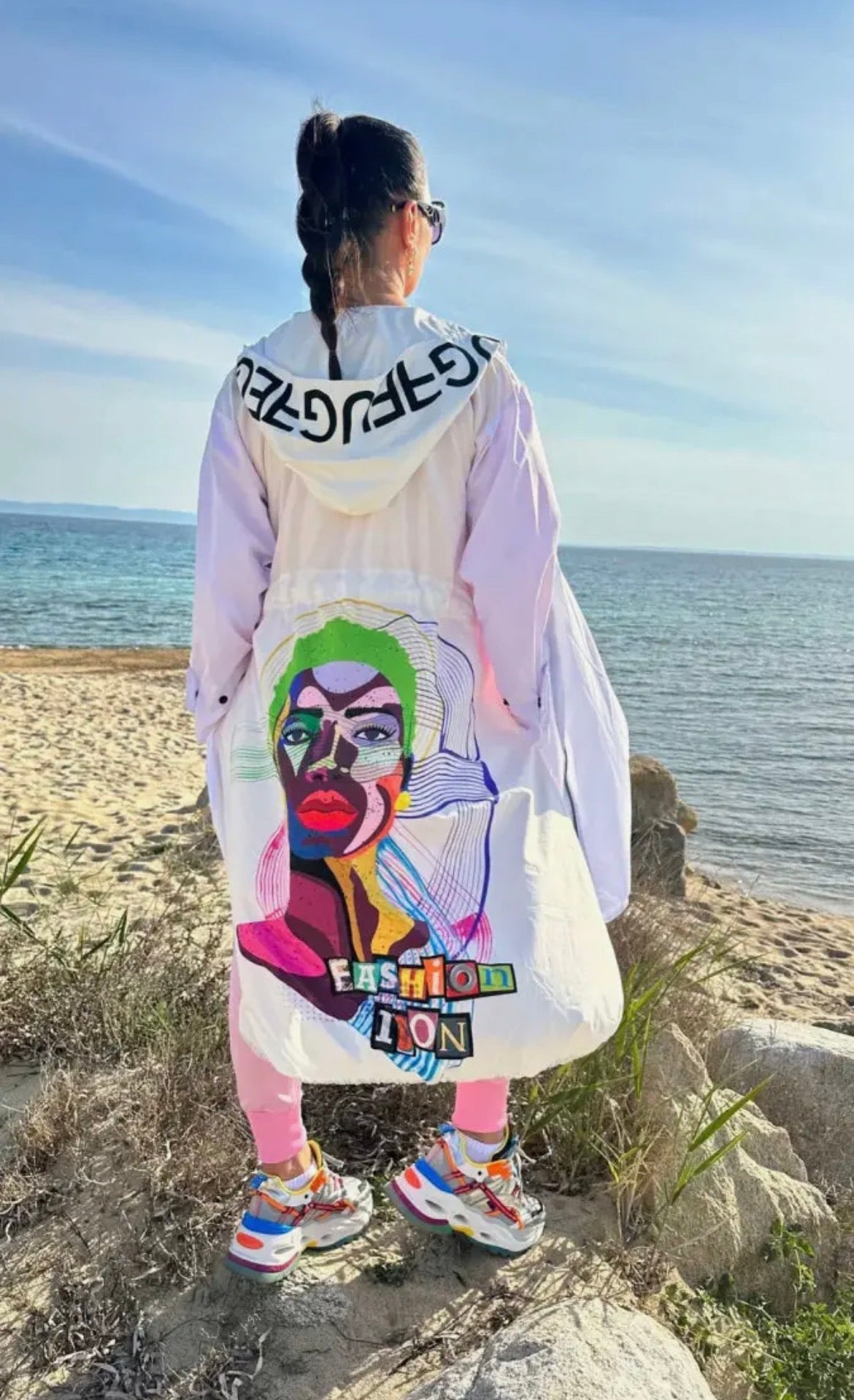 Artsy Hooded Windbreaker Raincoat