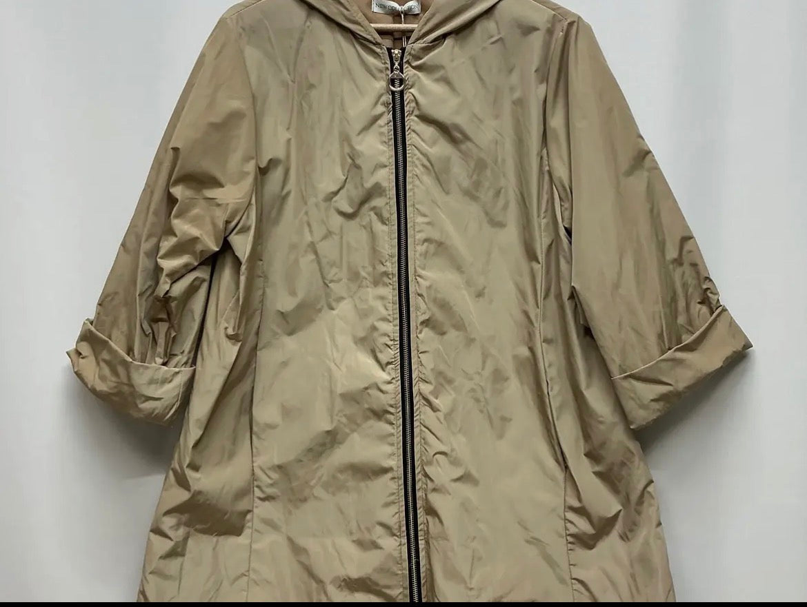 A-Line Cut Waterproof Zipper Jacket w/Hood