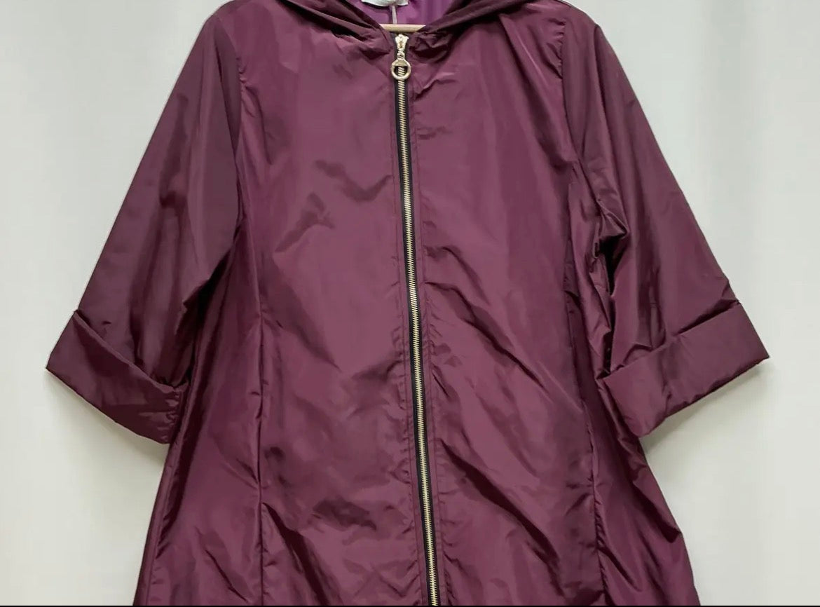 A-Line Cut Waterproof Zipper Jacket w/Hood